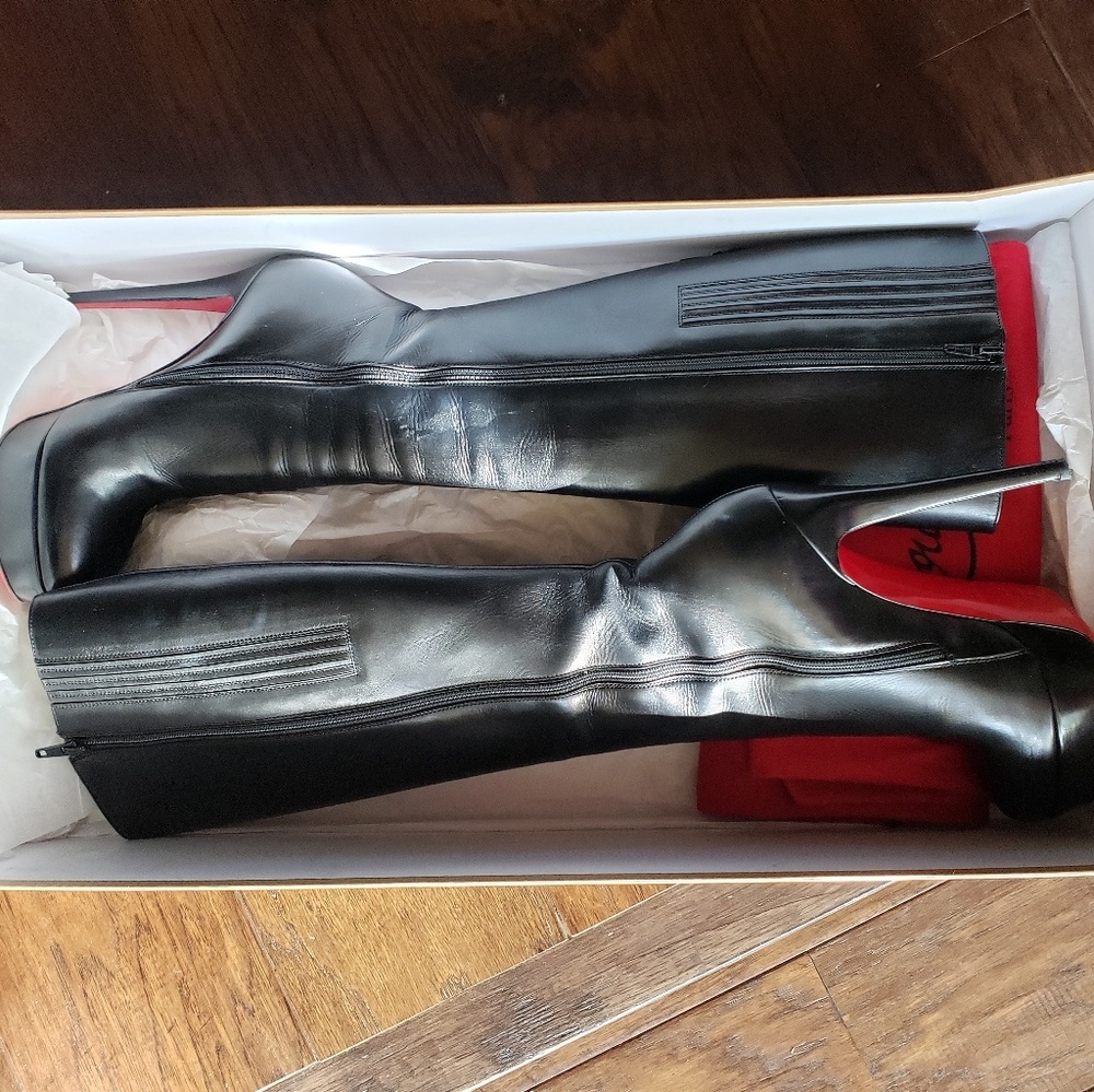 Chriatian Louboutin Bianca Botto 140 shiny Calf